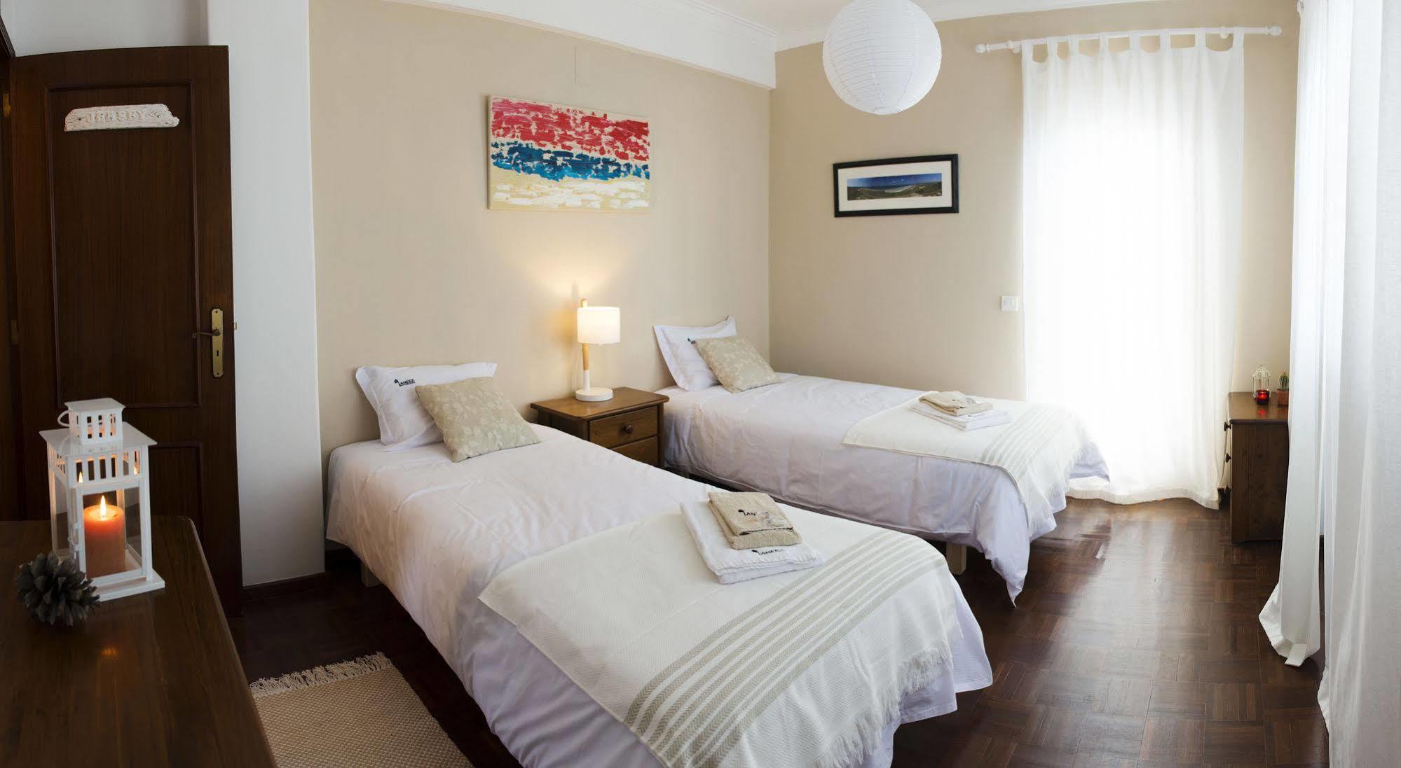 Laneez Ericeira Surf House Hostel Екстериор снимка