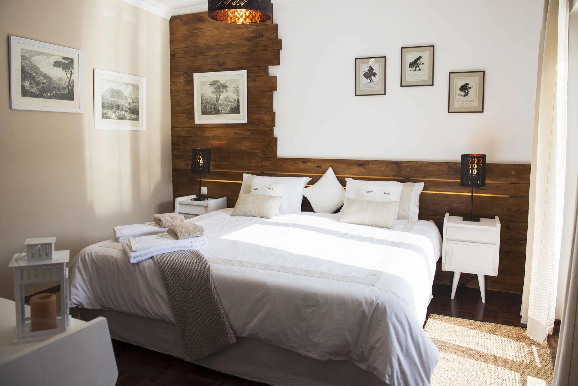 Laneez Ericeira Surf House Hostel Екстериор снимка